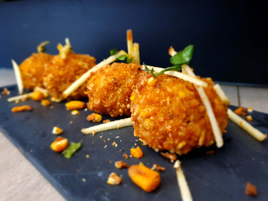 Croquetas artesanas de pollo y quicos